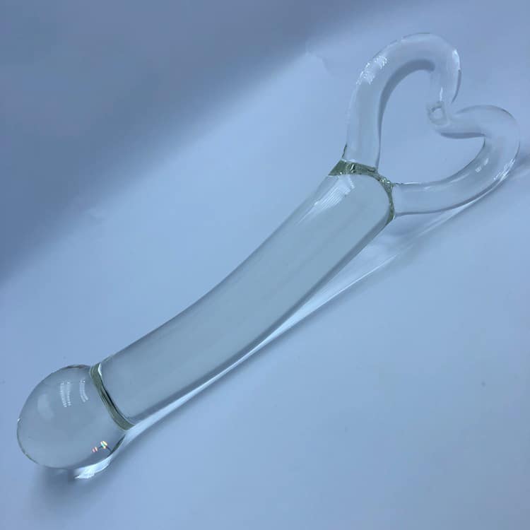 Transparent glass heart end dildo
