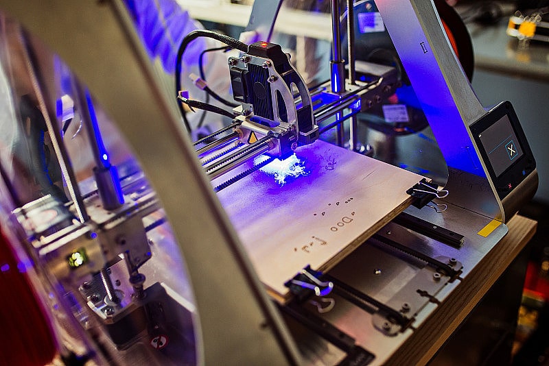 Laser engraving machine engraving