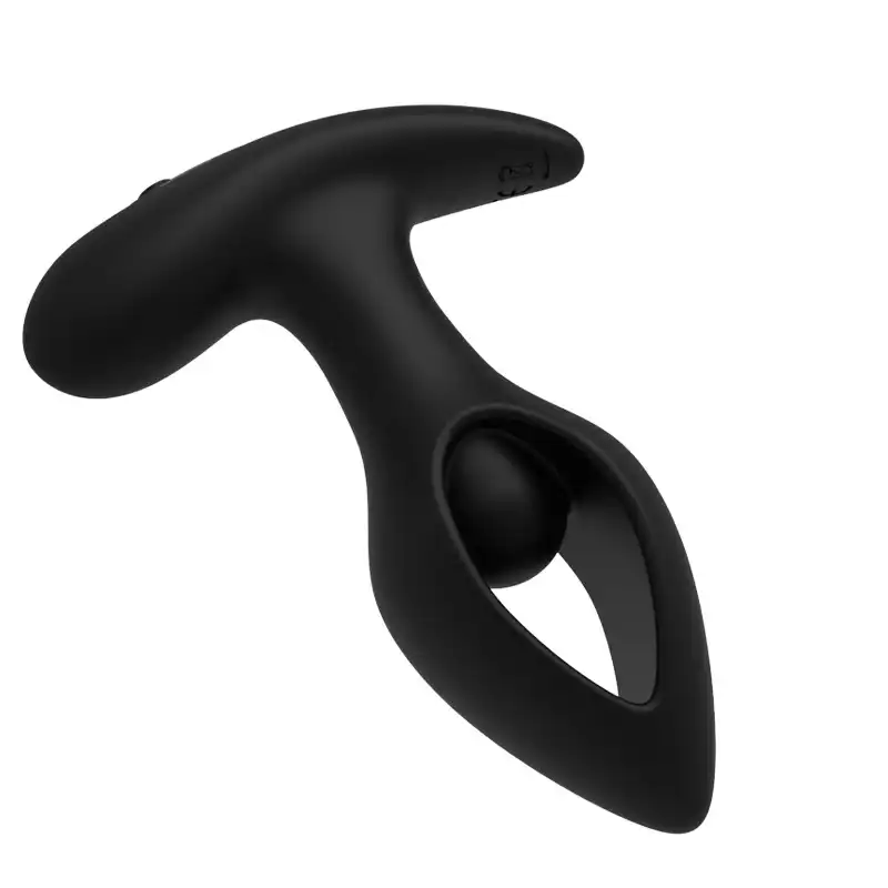 Black hollow heart butt plug