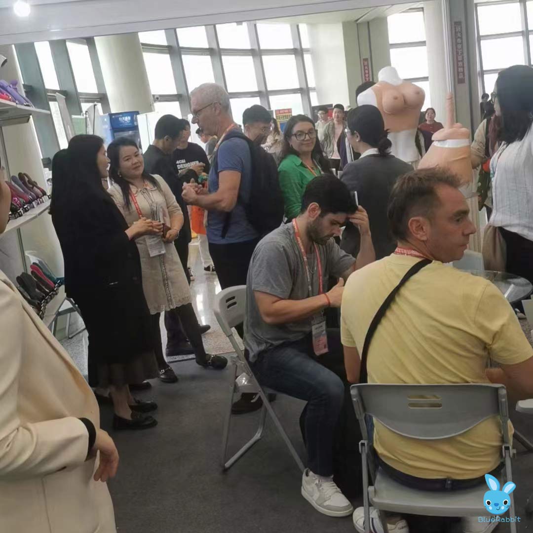The exhibition site is very lively