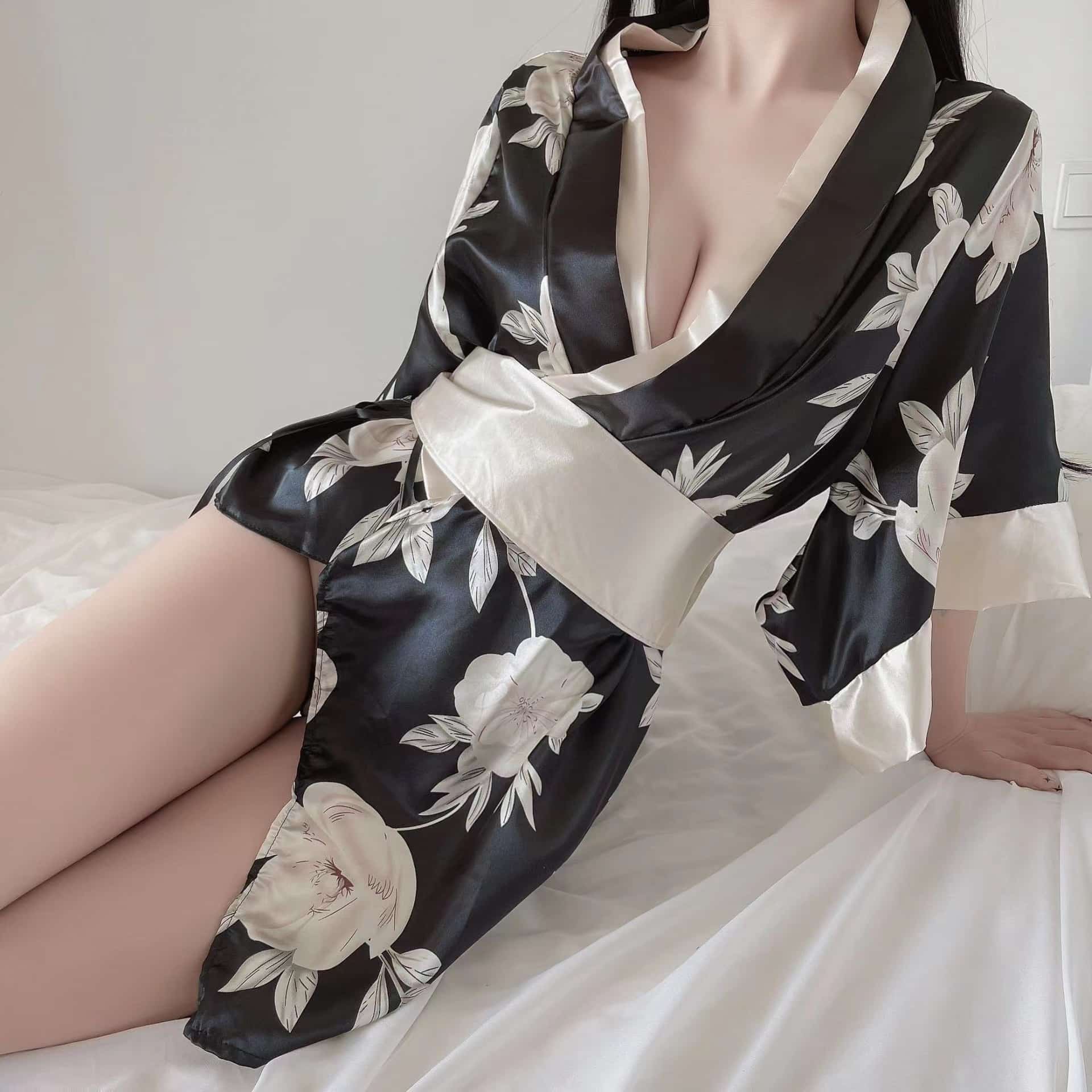 Sexy Japanese Costume