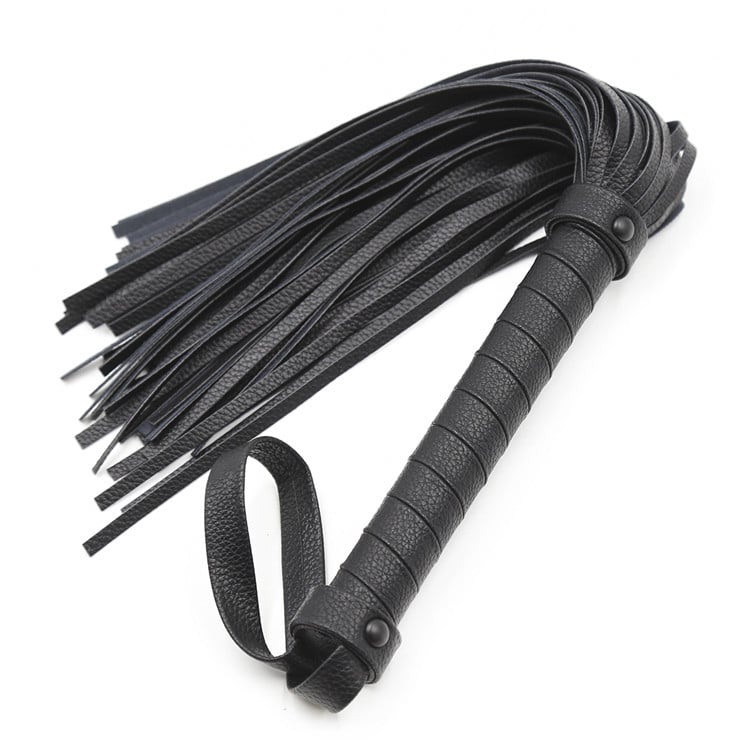 Black heavy leather flogger